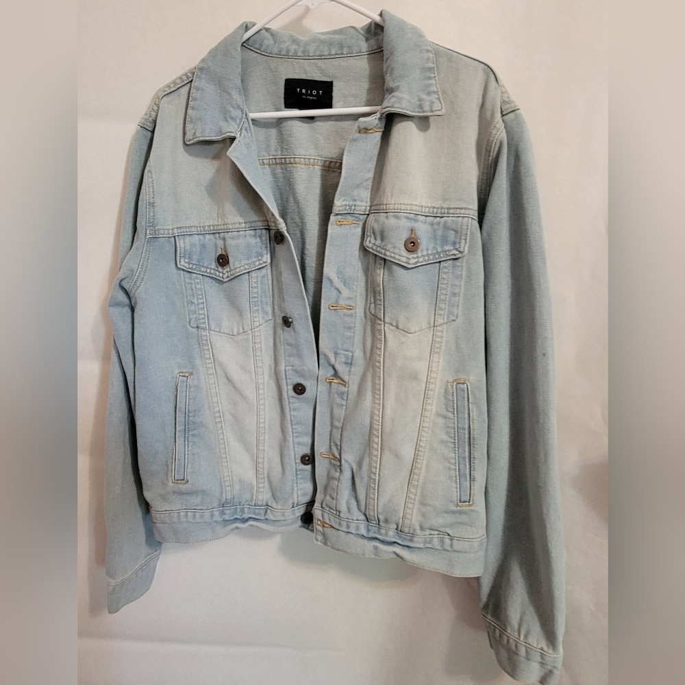 Triot Los Angeles Light Denim Jean Jacket Trucker Button Up Collared Medium